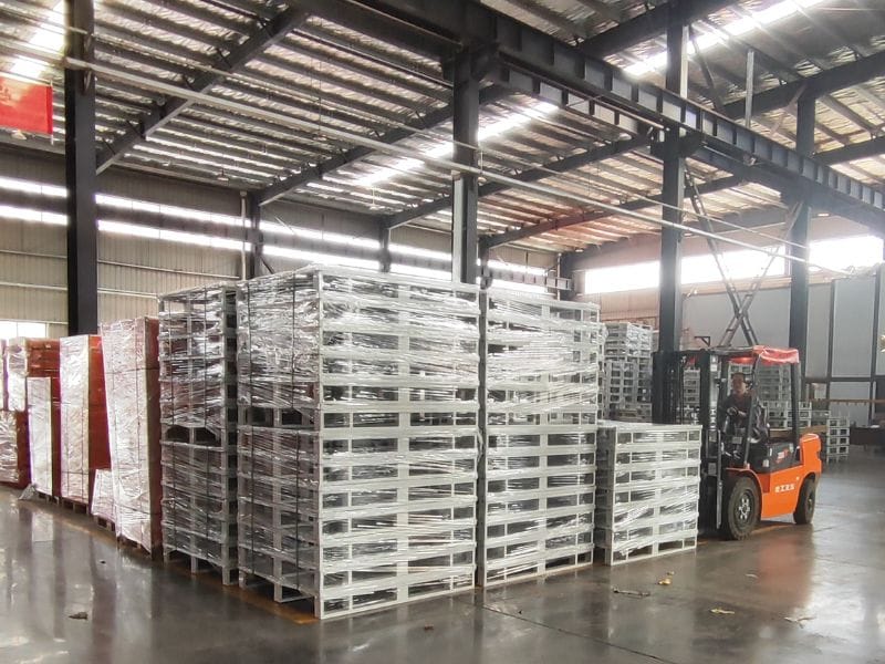 Finished Products and Warehouse Handling