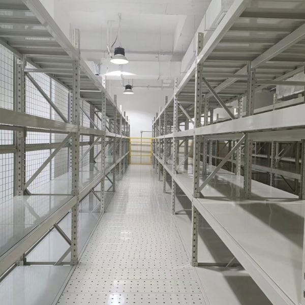 Multi-Tier Storage Aisle